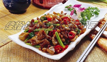 廣東一級(jí)工廠食堂承包公司 專(zhuān)業(yè)信息咨詢(xún)服務(wù)的價(jià)值與選擇